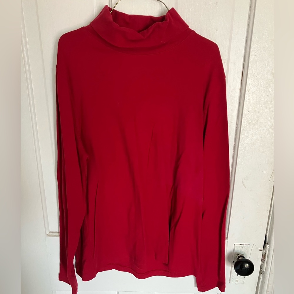 Nwt red shirt
